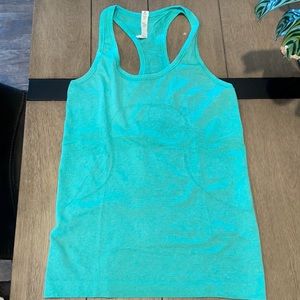 Sea Foam Green Lululemon Running Tank Top Size 6